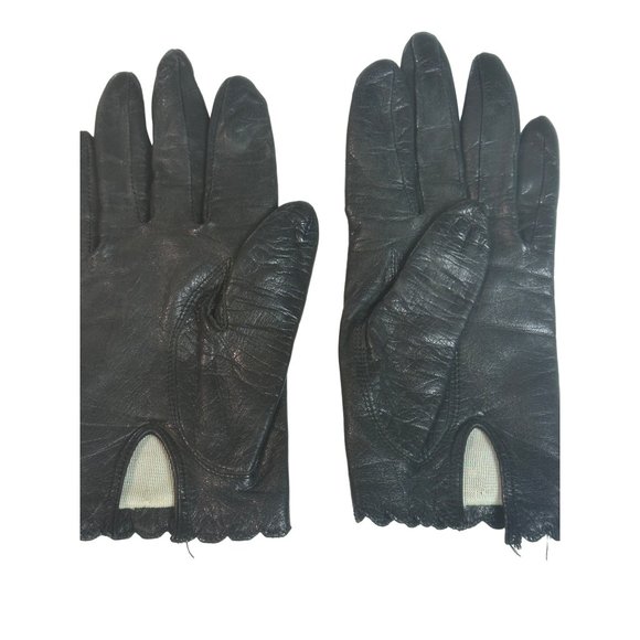 Vintage Ladies Super Soft‎ Leather Gloves one pair White Pearl Closure - Picture 2 of 4